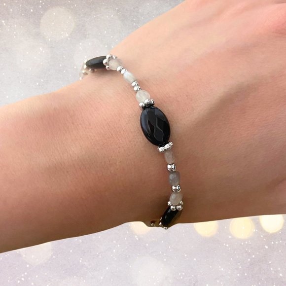 Genuine Moonstone & Onyx Bracelet - Picture 1 of 4